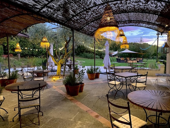 Restaurante al aire libre