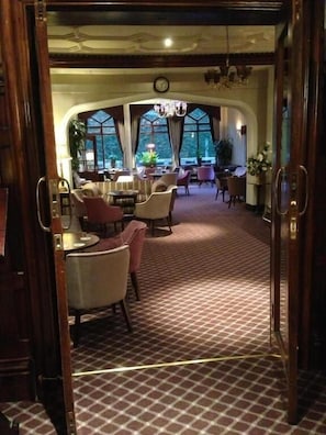 Unclassified image, 3 of 39, button - The Oakwood Hall Hotel (Bingley)