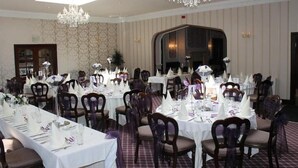 Banquet hall - The Oakwood Hall Hotel (Bingley)