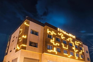 Ngoại thất