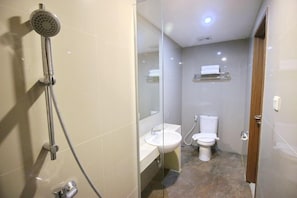 Bathroom - Diara Hotel Cileungsi (Cileungsi)