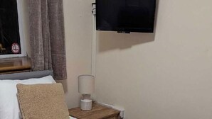 Unclassified image, 3 of 22, button - OYO Princetown Lodge (Tredegar)