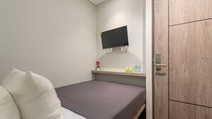 Unclassified image, 4 of 13, button - Lively Hotel City Center Surabaya (Surabaya)