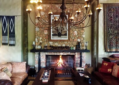 FEVERTREE LODGE - Boutique Safari Lodge - Secret Hideaway