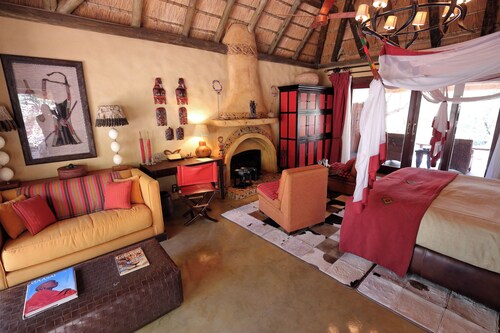 FEVERTREE LODGE - Boutique Safari Lodge - Secret Hideaway
