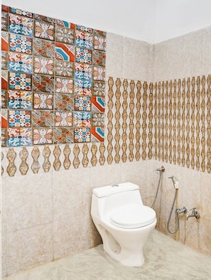 Unclassified image, 5 of 29, button - Hotel O Sudhowala Formerly White Retreat (Vikasnagar)