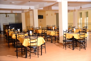 Dining - Ananda Motel (Musanze)