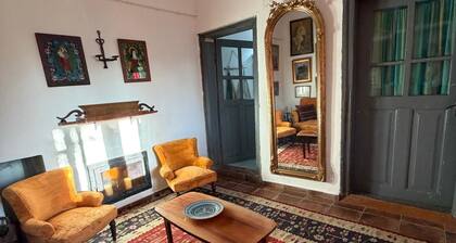 Vineyard Cottage - an Hour from Bucharest