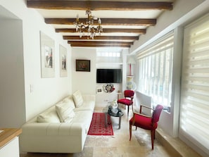 Living area - Place Sainte Marguerite Provins (Provins)