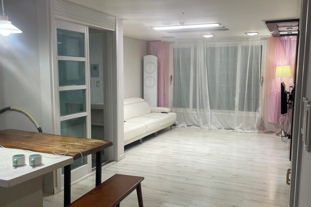 Luxury Shared Dormitory