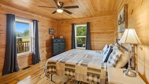 Unclassified image, 4 of 63, button - Bougie Bear Den by Colonial Properties (Sevierville)