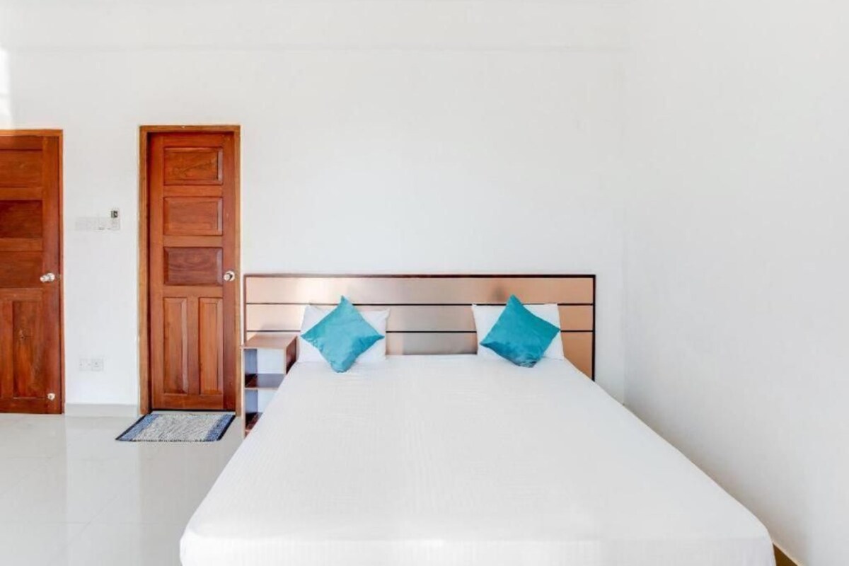 Soundproofing, iron/ironing board (on request), free WiFi