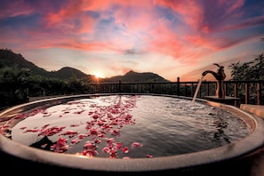 Villa, balkong, fjellutsikt | Privat boblebad