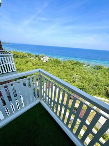 Royal Oceancrest Panglao 1