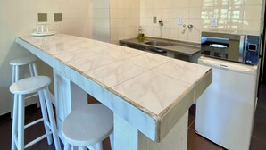 Private kitchen - Hotel Canto do Rio (São Sebastião)