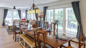 Rumah (4 Bedrooms) | Interior