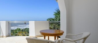 Nakai Beach Homestay