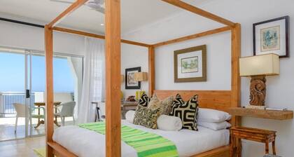 Nakai Beach Homestay