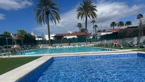 Unclassified image, 2 of 39, button - Vrbo Property (Sonneland (Urbanizacion))