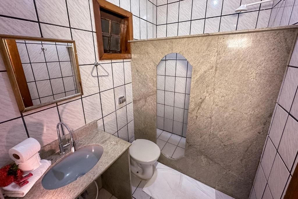 Shower, towels, soap