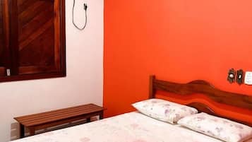 Standard Double Room, Garden View | Soundproofing, iron/ironing board (on request), WiFi (free)