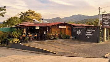 Fachada del alojamiento