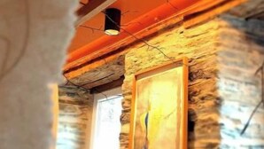 Unclassified image, 5 of 13, button - Vrbo Property (Châteaulin)