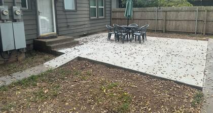 Quiet 3-bedroom Duplex across the street from OU campus