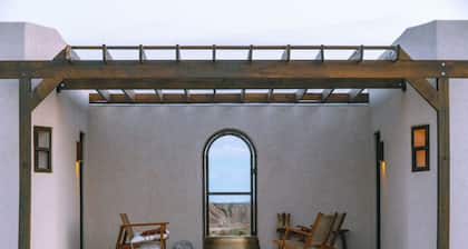 La Villa Cinco • The Otherside • BBNP + Terlingua