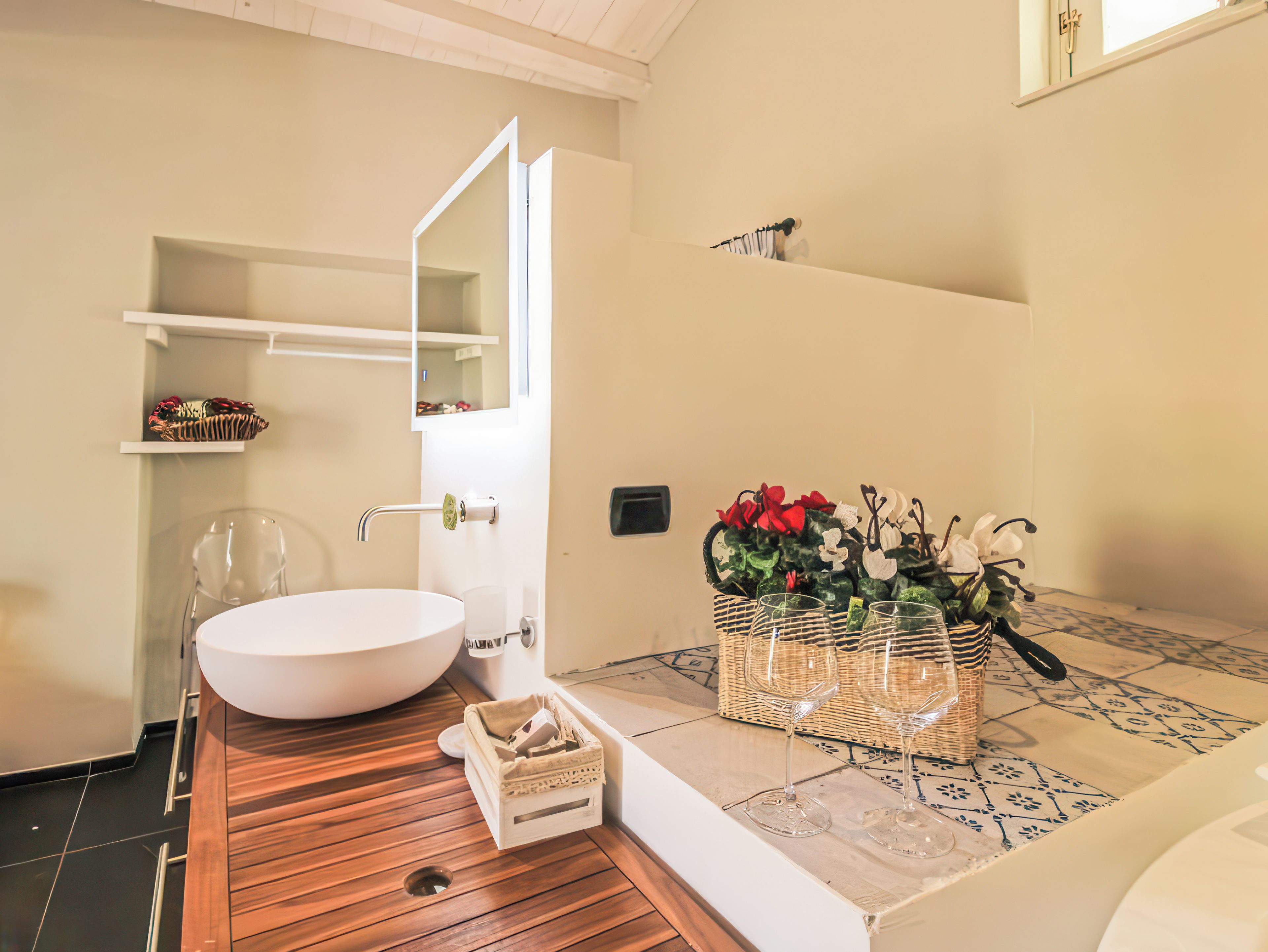 House, Balcony | Bathroom