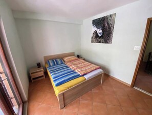 Room - Charming Apartment with a View of the Adriatic Sea & a Terrace (Poljica)