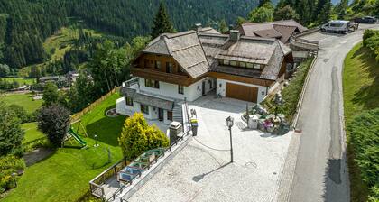 Villa Bostele with 5 bedrooms