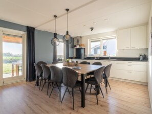 Dining - Villa in Zeeland Near Oosterschelde Park (Scherpenisse)
