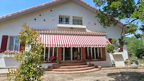 Ngoại thất