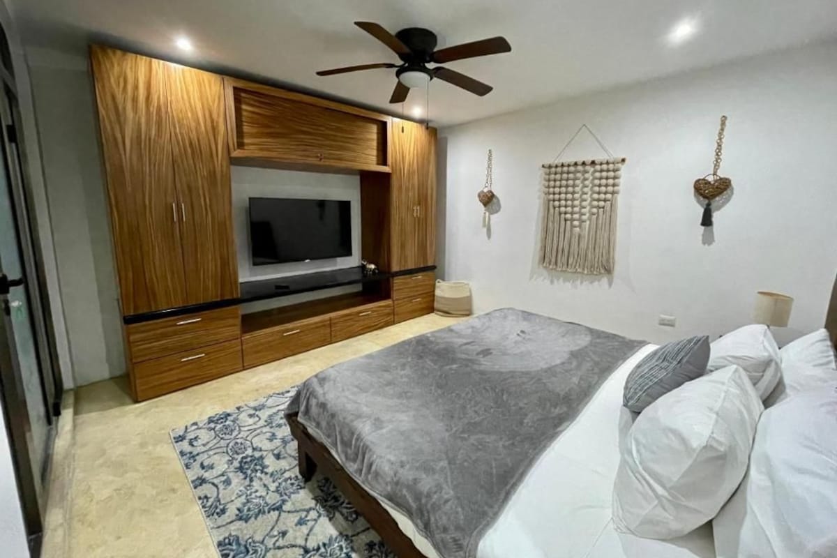 Classic Apartment, City View | In-room safe, iron/ironing board, free WiFi