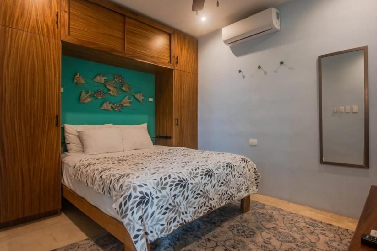 Comfort Apartment, Balcony, Garden View | In-room safe, iron/ironing board, free WiFi
