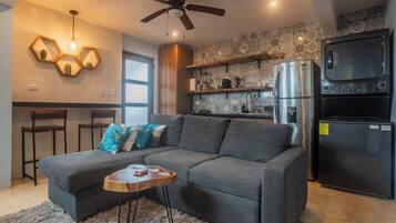 Apartamento Confort, balcón, vistas al jardín | Zona de estar