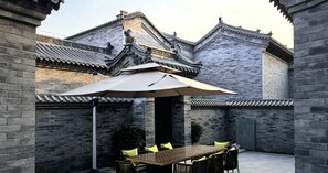 Unclassified image, 3 of 23, button - TangFangCiyunYaju (Datong)