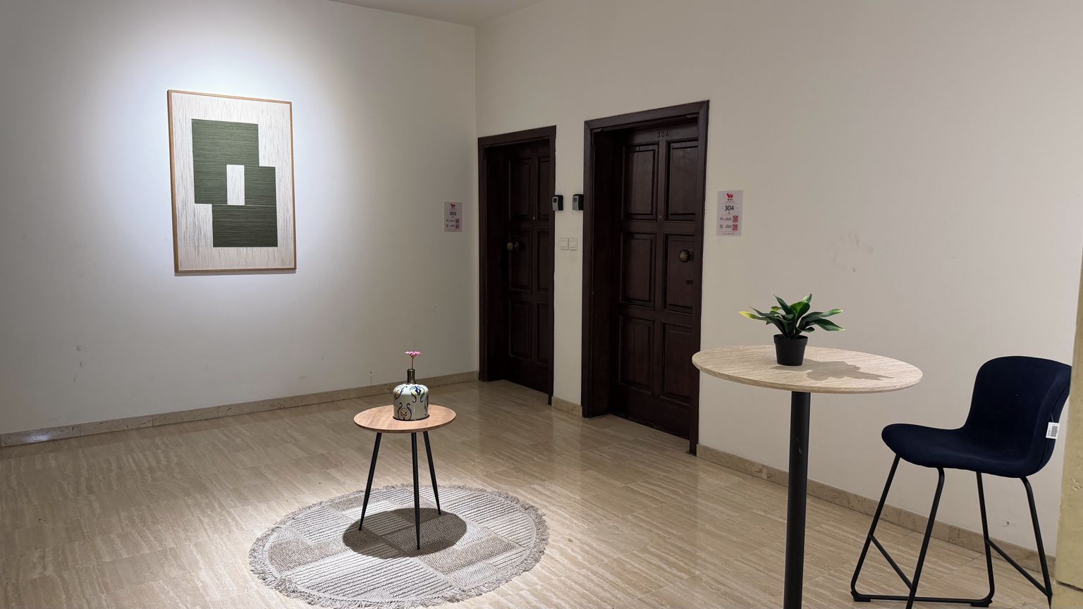 Apartment, City View | Interior