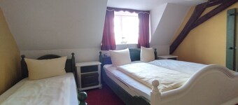 Vacation Rental Above the Roofs of the Southern Harz Mountains at Großbodungen Castle