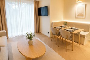 Unclassified image, 3 of 12, button - TheBlueStay 353 - Stunning Apartment A/C Paris 11 (Paris)