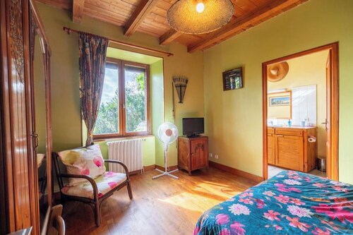 Leychoisier Farm – A Nature Retreat in the Heart of the Countryside