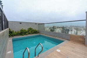 Pool - Vrbo Property (Miraflores)