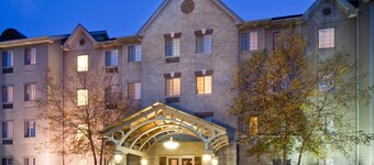 Accessible 1BR Suite w/ Tub | Free Daily Breakfast