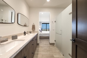 Bathroom - Vrbo Property (Cabo San Lucas)
