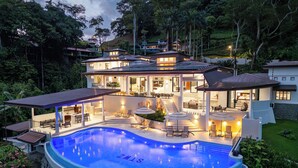 Unclassified image, 4 of 6, button - Upscale Tropical Retreat with Private Pool! (Savegre de Aguirre)