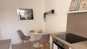Private kitchen - Vrbo Property (Weiden in der Oberpfalz)