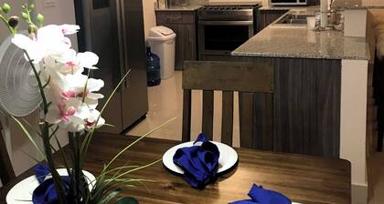 Perfect 3-bedroom townhome with AC, Rolling Hills, Costa Verde. La Chorrera, PTY