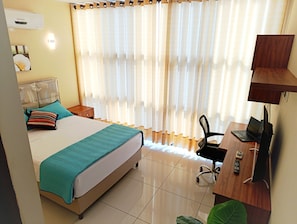Ảnh chưa phân loại, 5 trong số 24 ảnh, nút