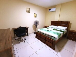 Unclassified image, 4 of 24, button - 518 RENT (Santa Cruz de la Sierra)